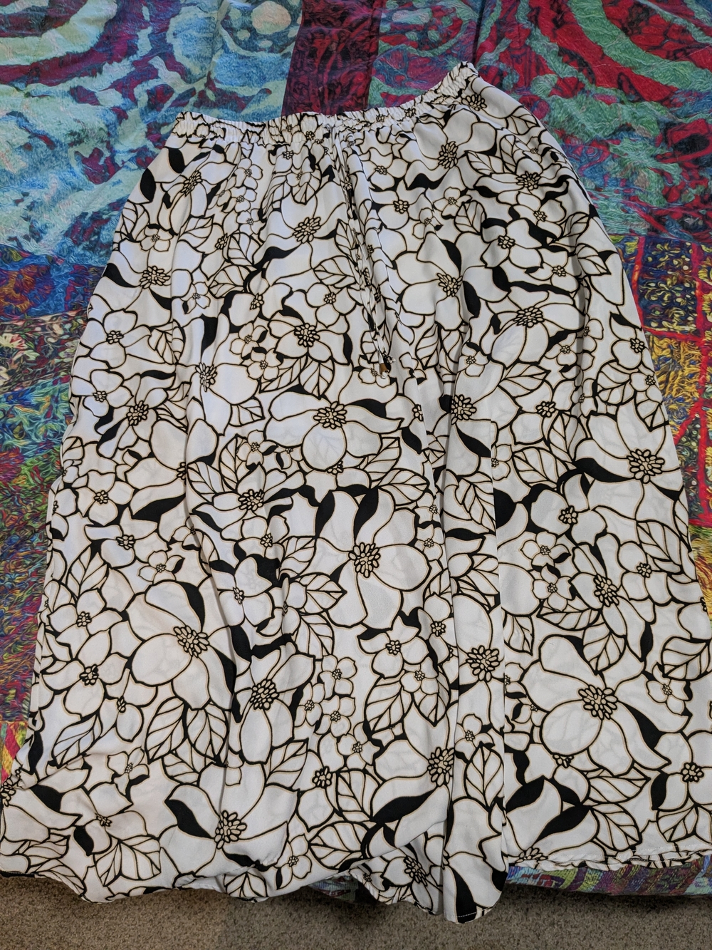 Worthington White Skirt with Black Floral Outline